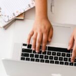Social Media Detoxing: How and Why a Social Media Detox Can Boost Personal Growth